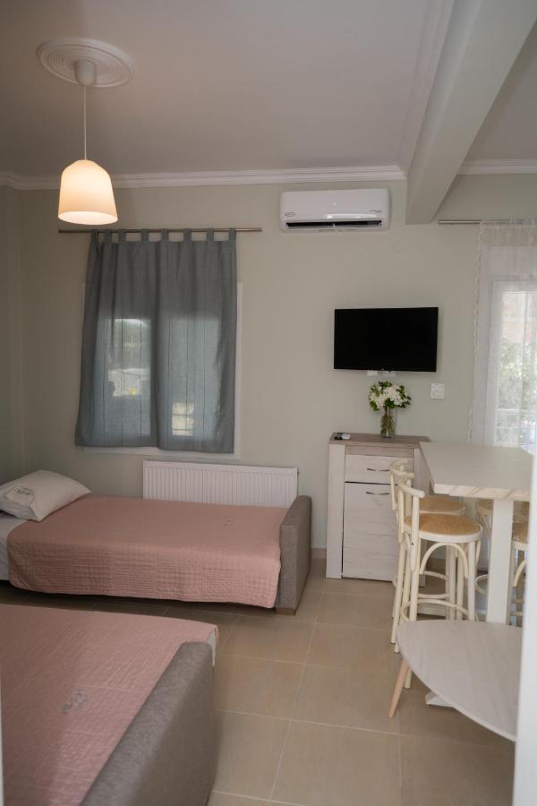 Zoe Seaview Apartment By Rentalspro - Nea Moudania Halkidiki Екстер'єр фото