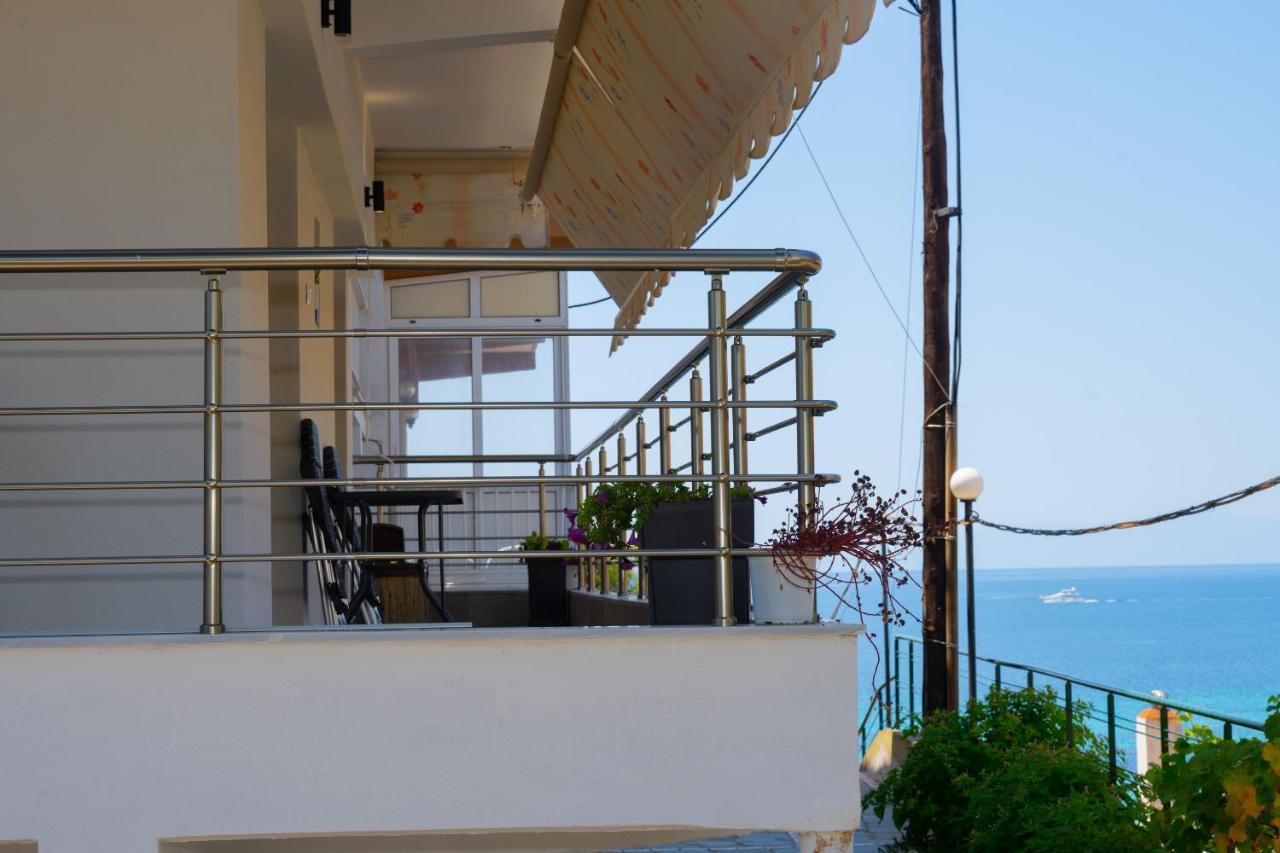 Zoe Seaview Apartment By Rentalspro - Nea Moudania Halkidiki Екстер'єр фото